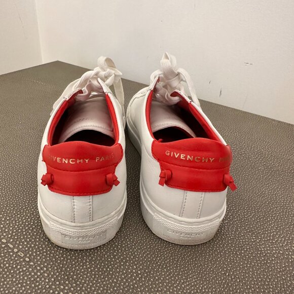 Givenchy Sneakers - Picture 4 of 4